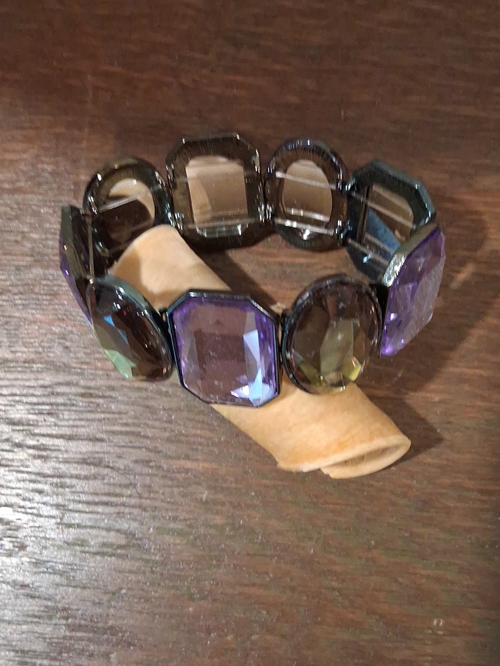 Stretch Gemstone-Style Bracelet in Purple and Olive